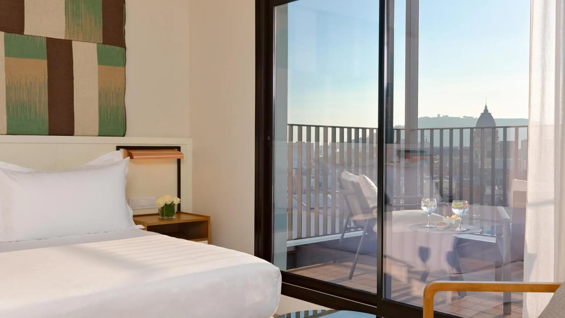 H10 Cubik 4* Sup Hotel Barcelona