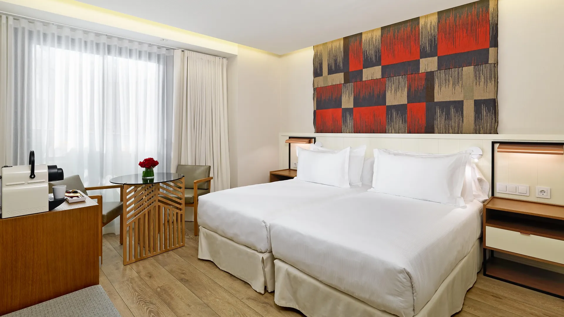 H10 Cubik 4* Sup Hotel Barcelona