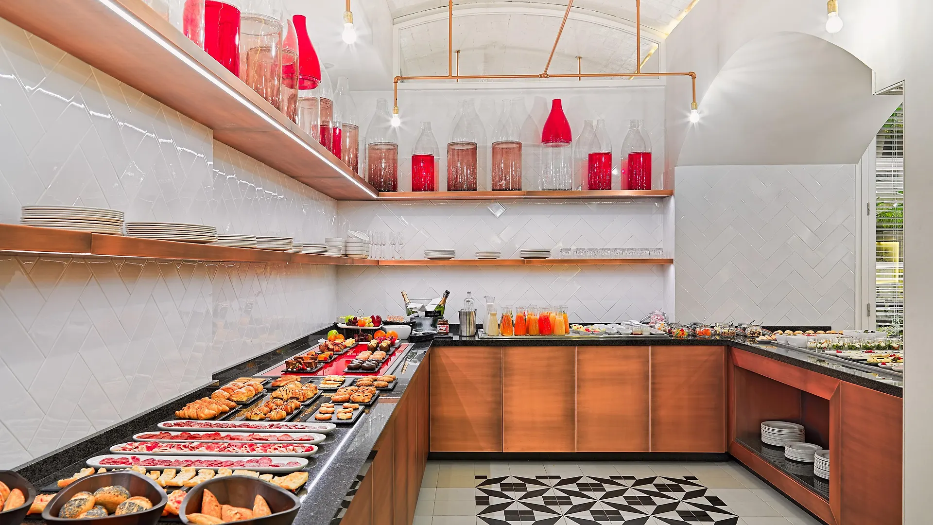 H10 Cubik 4* Sup Hotel Barcelona
