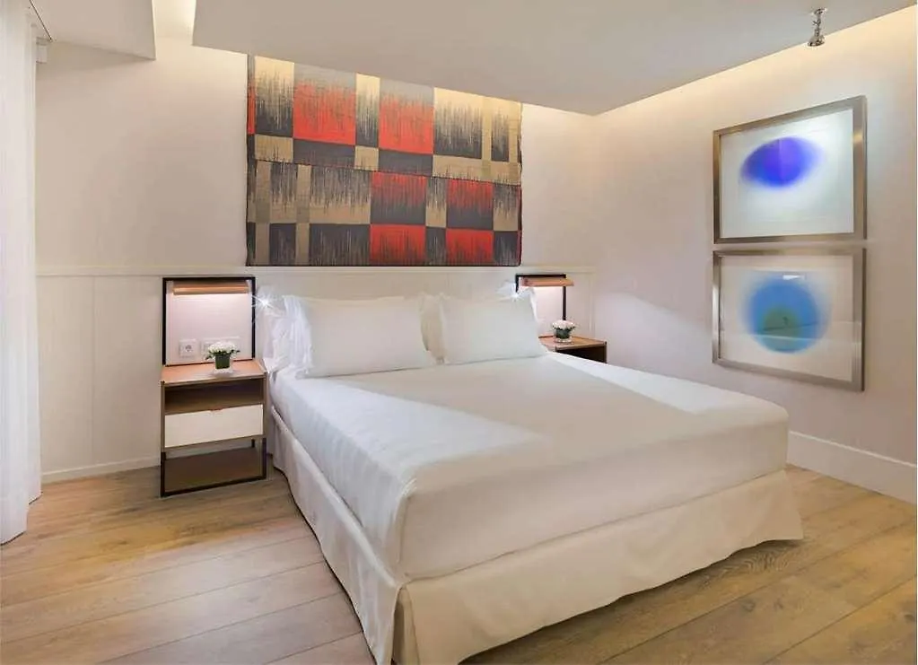 H10 Cubik 4* Sup Hotel Barcelona