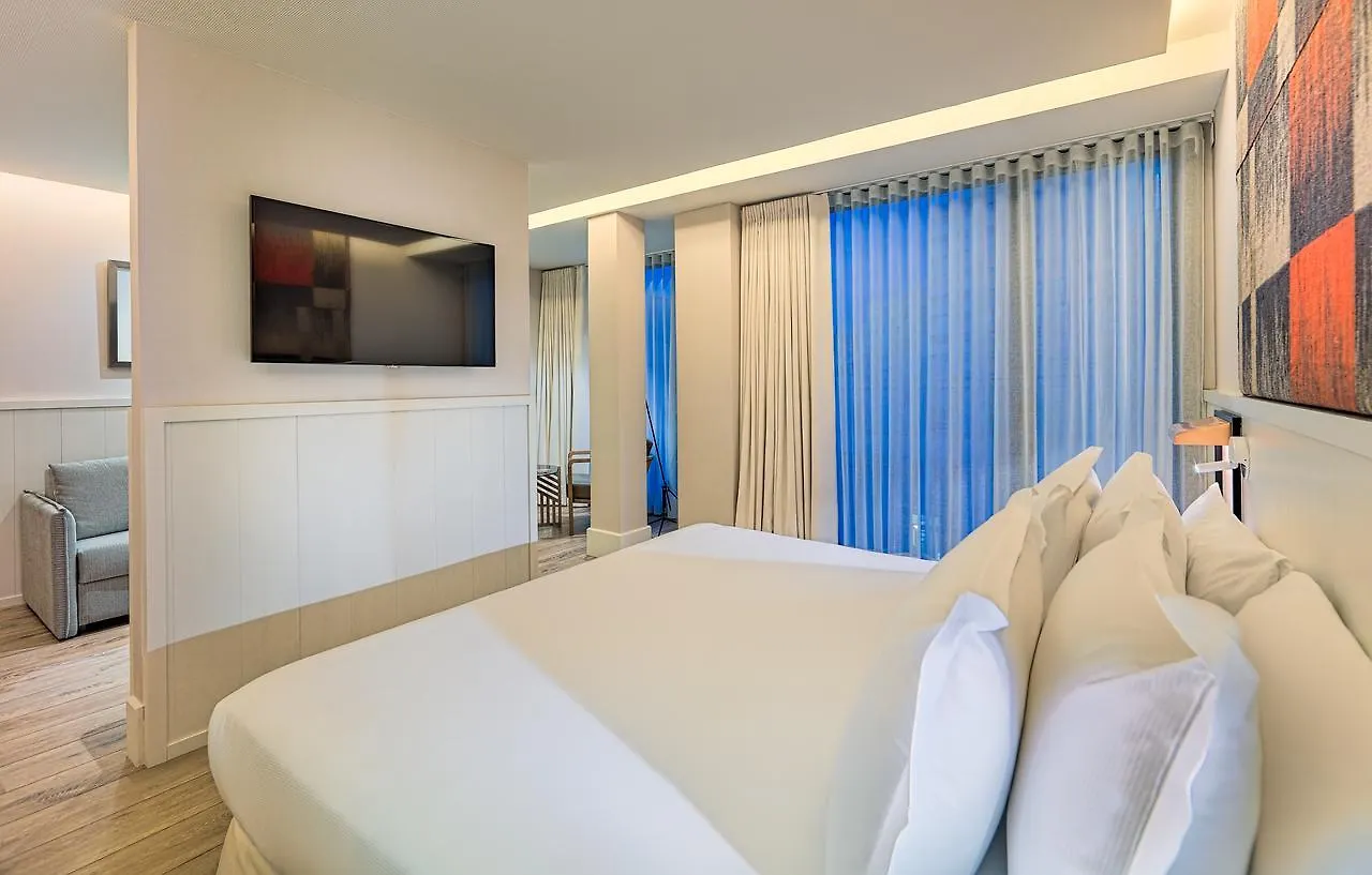 H10 Cubik 4* Sup Hotel Barcelona