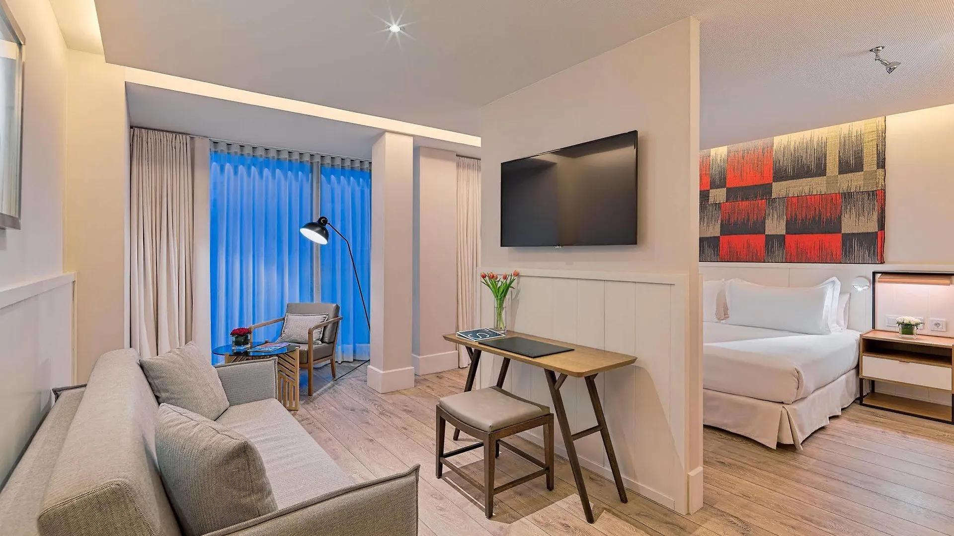 H10 Cubik 4* Sup Hotel Barcelona