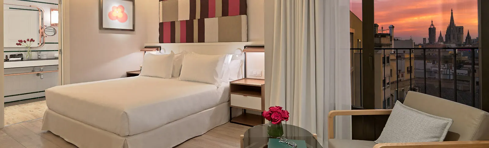 Hotel H10 Cubik 4* Sup Barcelona 4*,